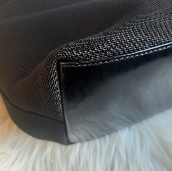 Authentic GUCCI Vintage Hobo Bag - Picture 12 of 16